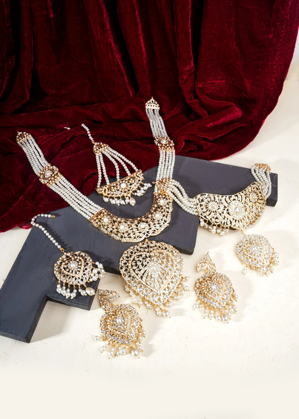 Pearl Paan Set