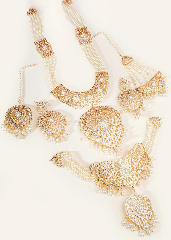 Pearl Paan Set